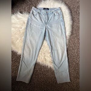 Hollister Women's Light Blue Straight Leg Jeans